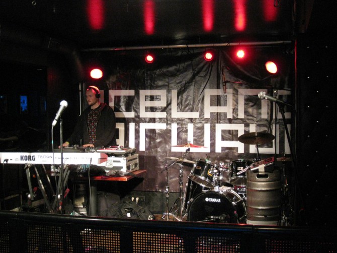 Upphitunar DJ