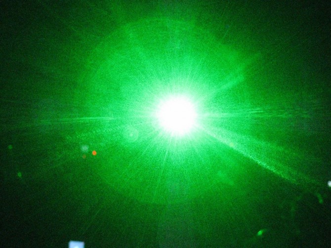 Laser