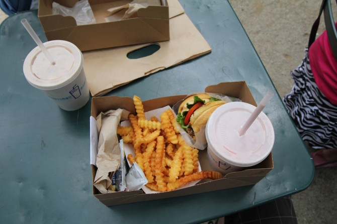 Shack Burger + franskar og shake